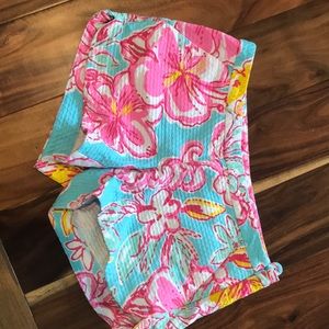 Lilly Pulitzer shorts, size 00